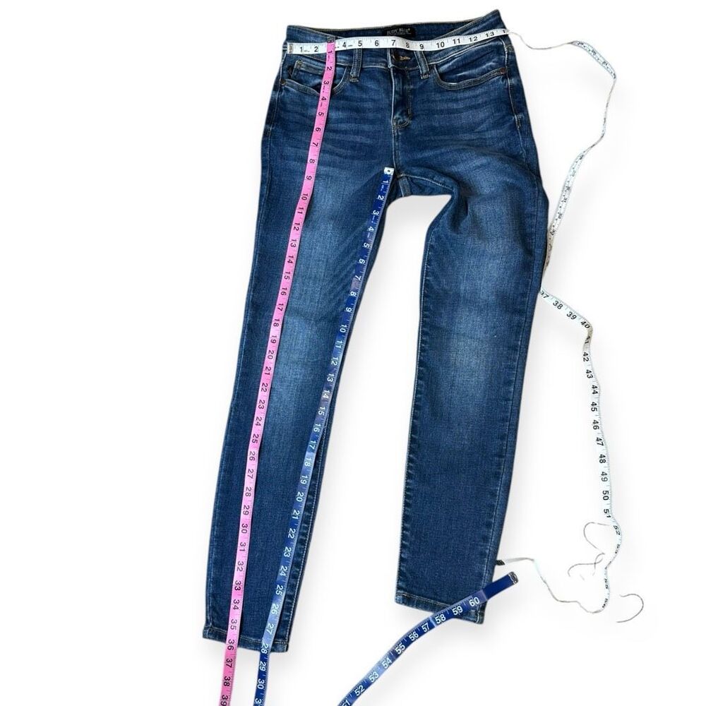 JUDY BLUE Women’s Medium Wash Skinny Jeans Stretch Denim Size 3 / 26 - Picture 7 of 7